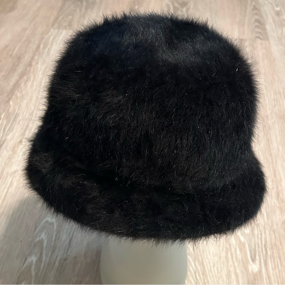 60s Angora Fur Hat Vintage Betmar Black Bucket Holly Golightly Furry OS - Picture 10 of 13